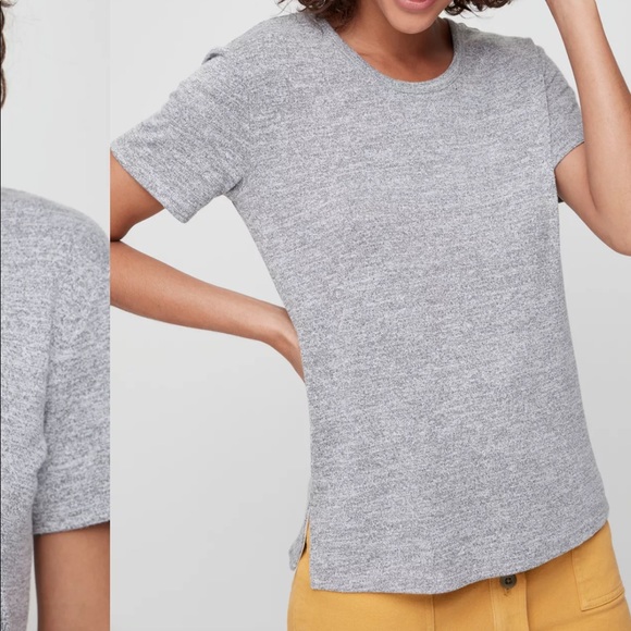 Aritzia Wilfred Free Divina T-shirt - Picture 2 of 2